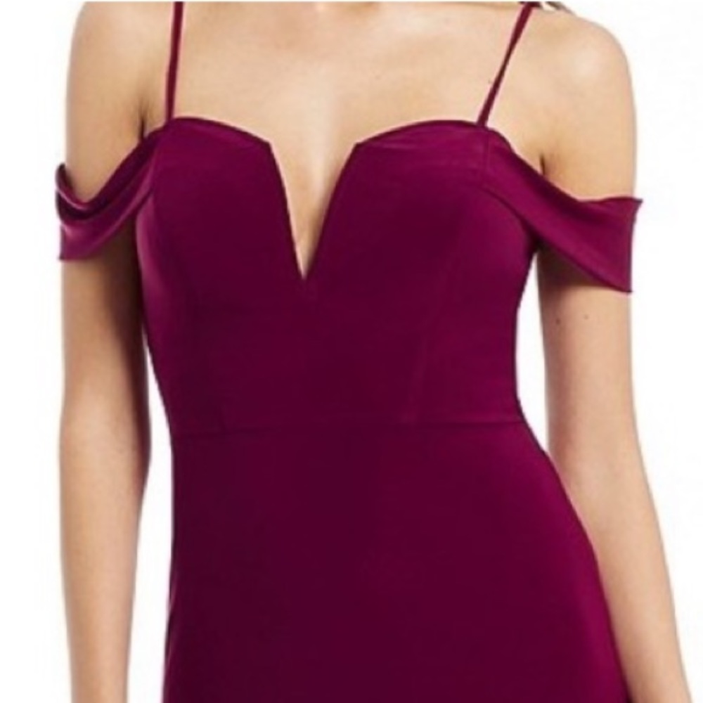 Jodi Kristopher Off-Shoulder Wine Mini Dress